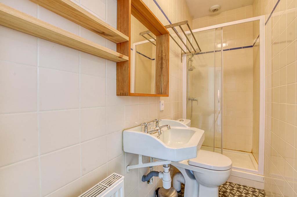 Salle de bain immeuble de rapport